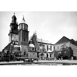 "Kraków - Wawel - Katedra 26-3913 C-3198"