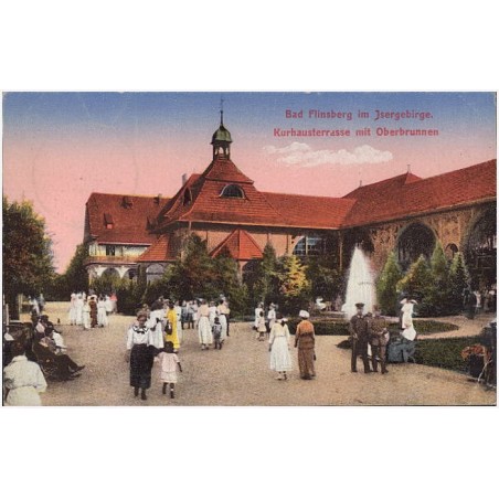 Bad Flinsberg im Isergebirge. Kurhausterrasse mit Oberbrunnen