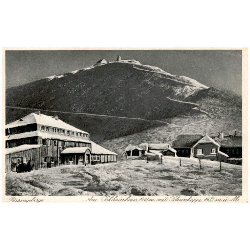 Riesengebirge. Am Schlesierhaus, 1412 m mit Schneekoppe, 1605 m ü. M.