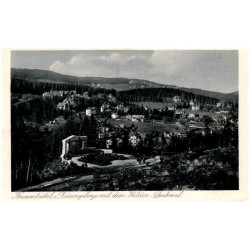 Krummhübel i. Riesengebirge mit dem Helden-Denkmal