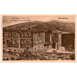 Peterbaude, 1288 m ü. M. Blick gegen die kleine Sturmhaube. Riesengebirge