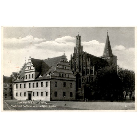 Sommerfeld Nd.-Lausitz, Markt mit Rathaus und Stadtpfarrkirche. 9.