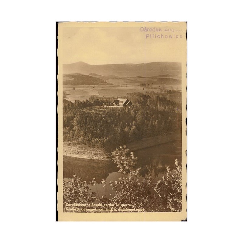 Curt Bachmann-Baude an der Talsperre Mauer i. Riesengeb. mit Blick a. d. Schneekoppe. Ośrodek Żeglarski Pilichowice