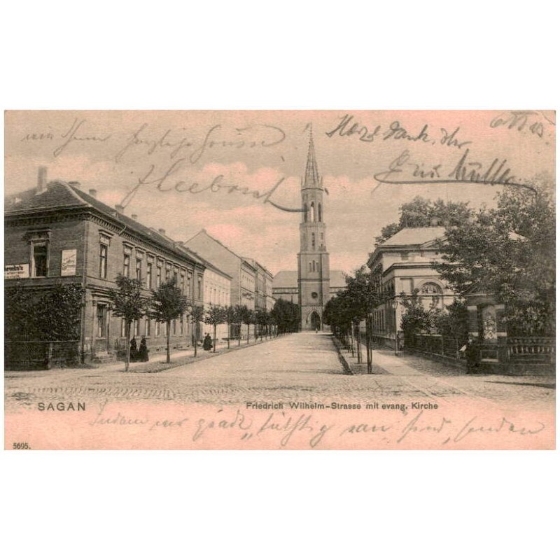Sagan. Friedrich Wilhelm-Strasse mit evang. Kirche 5695.