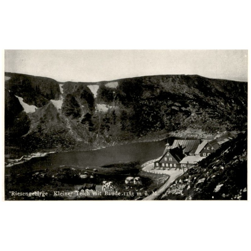 Riesengebirge. Kleiner Teich mit Baude 1183 m ü. M.