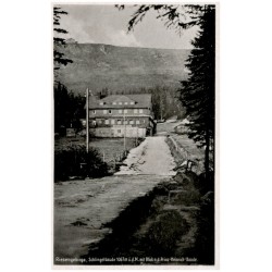 Riesengebirge, Schlingelbaude 1067 m ü. d. M. mit Blick n. d. Prinz-Heinrich-Baude.