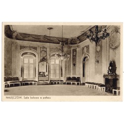 Nałęczów. Sala balowa w pałacu