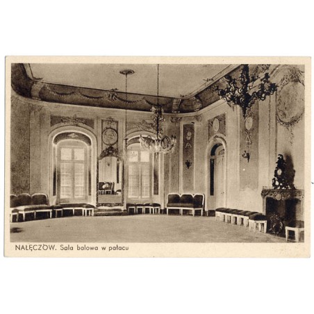 Nałęczów. Sala balowa w pałacu