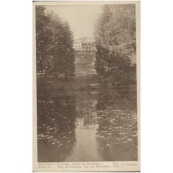Warszawa - Łazienki Królewskie, Widok na Belweder. Varsovie - Parc de Łazienki, vue sur Belvédere. Fot. Phot. J. Bułhak