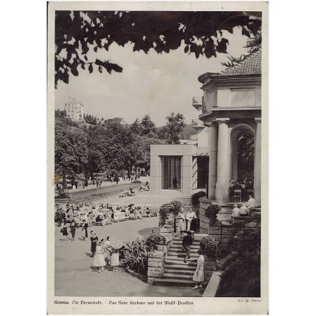 Krynica. Die Promenade. - Das Neue Kurhaus und der Musik-Pavillon Fot. St. Mucha