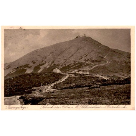 Riesengebirge. Schneekoppe 1605 m ü. M. Schlesierhaus u. Riesenbaude.