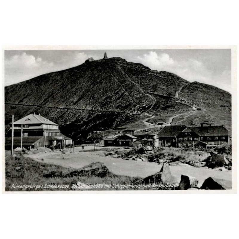 Riesengebirge: Schneekoppe, 1605 m Seehöhe mit Schlesierhaus und Riesenbaude