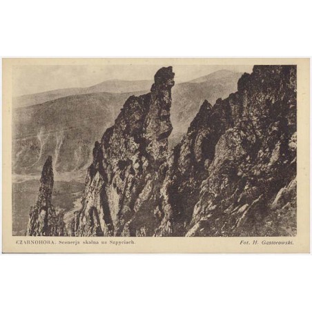 Czarnohora. Scenerja skalna na Szpyciach. Fot. H. Gąsiorowski