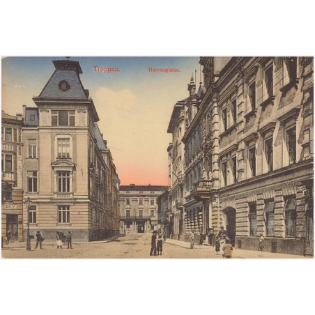 Troppau. Herrengasse.
