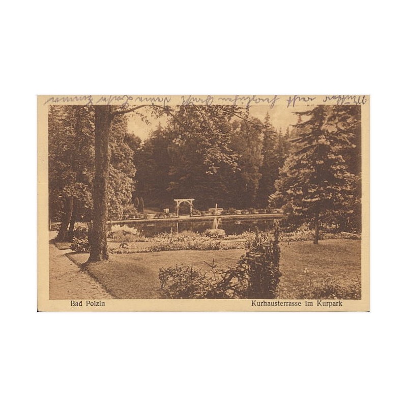 Bad Polzin. Kurhausterrasse im Kurpark