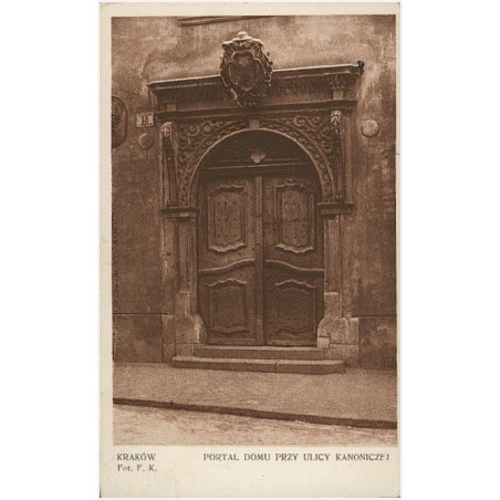 Kraków. Portal domu przy ulicy Kanoniczej. Fot. F. K