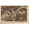 Gdańsk. Wnętrze Dworu Artusa ze statuą króla polskiego Kazimierza Jagiellończyka. Danzig. L'intérieur de Palais d'Artus avec la