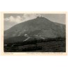 Riesengebirge. Schneekoppe 1620 m, Schlesierhaus u. Riesenbaude