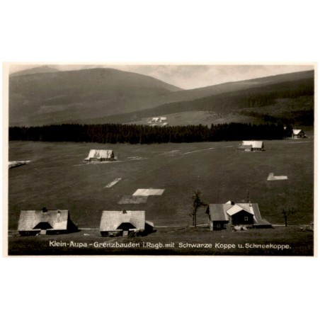 Klein-Aupa - Grenzbauden i. Rsgb. mit Schwarze Koppe u. Schneekoppe.