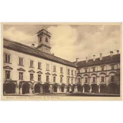 Wilno. Dziedziniec Uniwersytetu im. St. Batorego