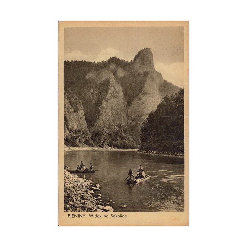 Pieniny. Widok na Sokolicę