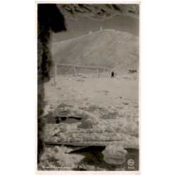 Die Schneekoppe 1605 m. Silesia 5358 / Rewers: Riesengebirge. Die Schneekoppe im frischen Schneekleid.