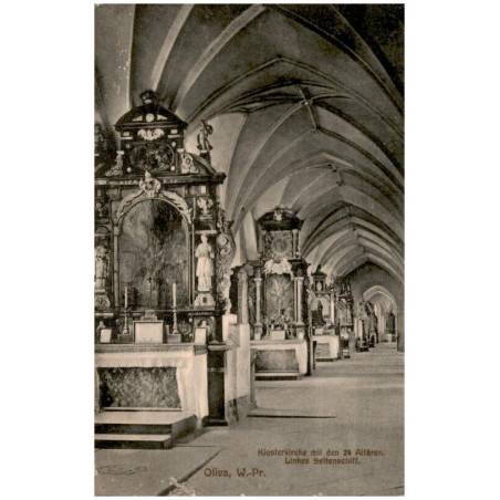 Oliva, W.-Pr. Klosterkirche mit den 24 Altären. Linkes Seitenschiff.