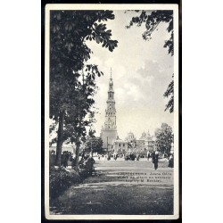 Częstochowa. Jasna Góra. Widok na ołtarz na szczycie kaplicy M. Boskiej.