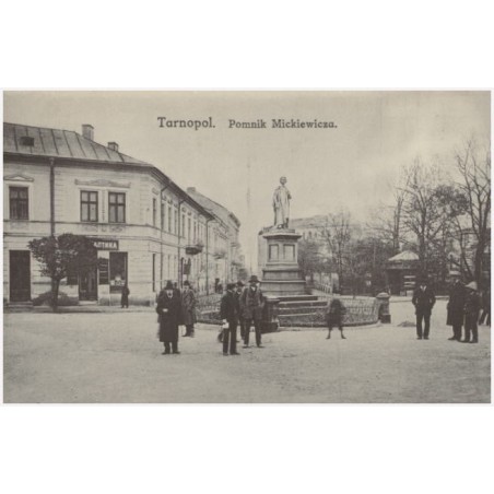 Tarnopol. Pomnik Mickiewicza