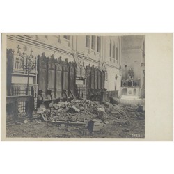 [Zbylitowska Góra. Kaplica]. Interieur einer zerstörten bei Tarnow. Originalfoto F. J. Mařik, Prag, 1366 - II. 1916. [...]