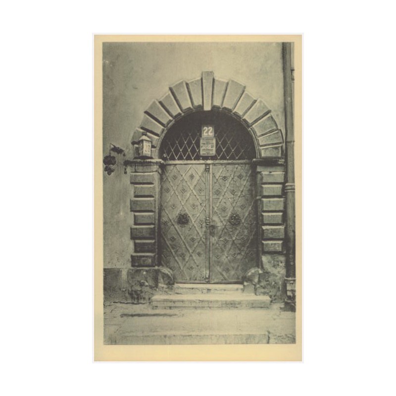 Warszawa. - Rynek Starego Miasta. Portal kamienicy dawn. Dzianotów (No 22)