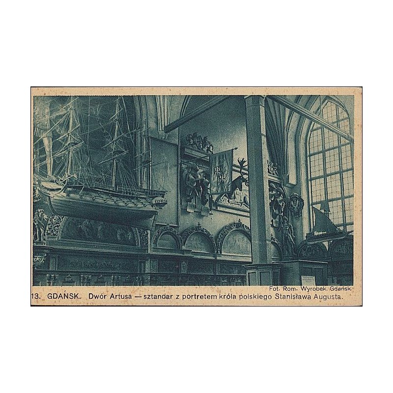 13. Gdańsk. Dwór Artusa - sztandar z portretem króla polskiego. Stanisława Augusta. Fot. Rom. Wyrobek, Gdańsk