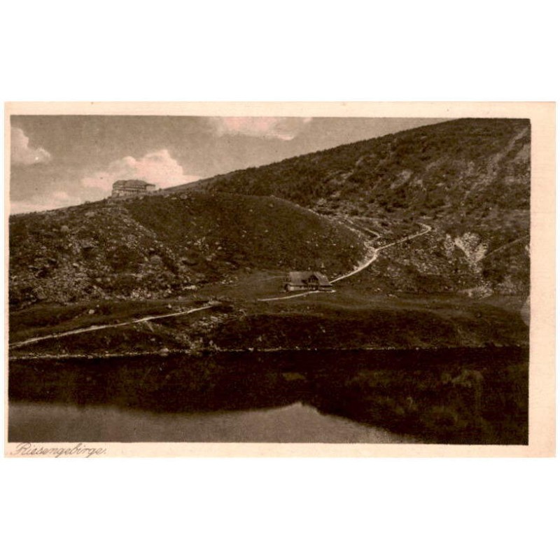 Riesengebirge. / Rewers: Kleiner Teich und Baude 1183 m ü. M. mit Hampelbaude 1258 m ü. M.