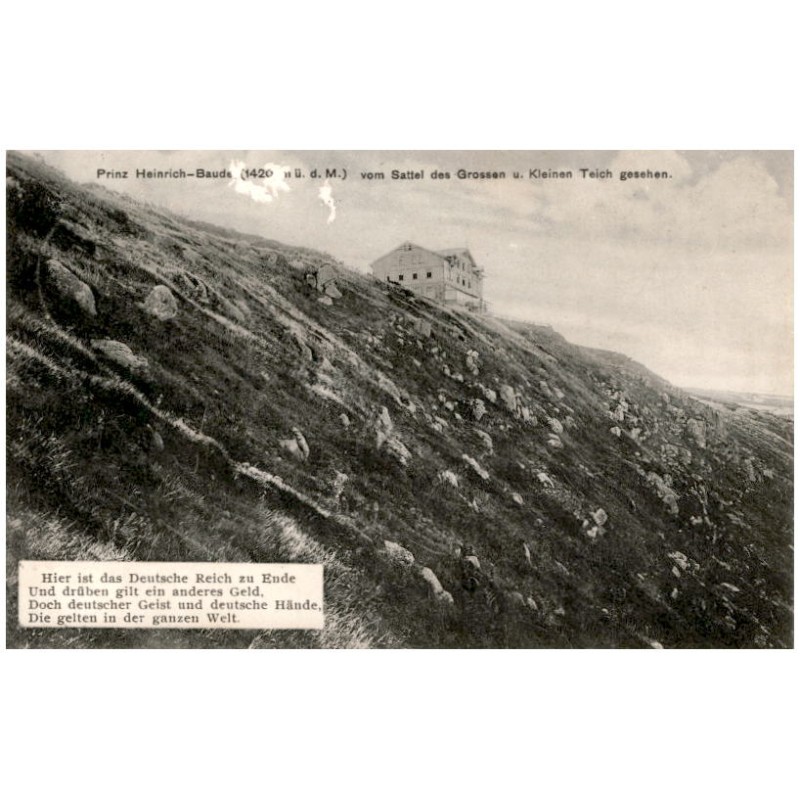 Prinz Heinrich-Baude (1420 m ü. d. M.) vom Sattel des Grossen u. Kleinen Teich gesehen. [...]