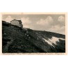 Riesengebirge. Prinz Heinrichbaude 1410 m ü. M. mit dem Mittagstein.
