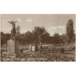 Warszawa. Park Paderewskiego. - Varsovie Parc Paderewski