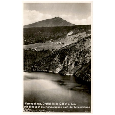 Riesengebirge, Großer Teich 1225 m ü. d. M. mit Blick über die Hampelbaude nach der Schneekoppe. 68061