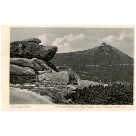 Riesengebirge. Quarksteine u. Reifträger mit Baude 1362 m.