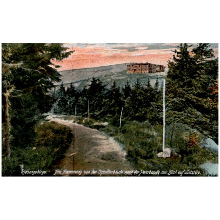 Riesengebirge. Am Kammweg von der Spindlerbaude nach der Peterbaude mit Blick auf Letztere.