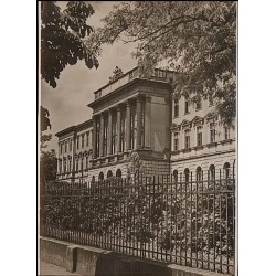 Lwów. Politechnika, front budynku głównego. Fot. Ant. Śmiałowski