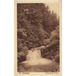 38. Jaremcze. Wodospad Żonki. 38 Яремче [...]