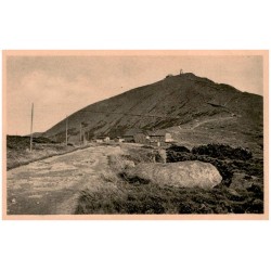 Riesengebirge. Die Schneekoppe mit Riesenbaude