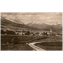 Schmiedeberg im Riesengebirge mit der Schneekoppe