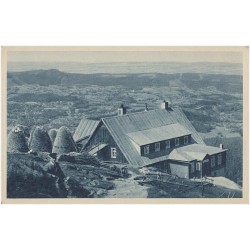 Schlesische Gebirgsbilder. Riesengebirge. Alte schlesische Baude, 1168 m ü. M. mit Blick nach Ober-Schreiberhau