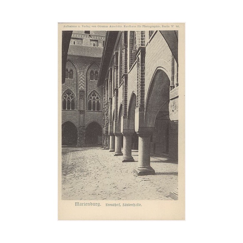 Marienburg. Kreuzhof, Säulenhalle