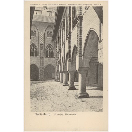 Marienburg. Kreuzhof, Säulenhalle