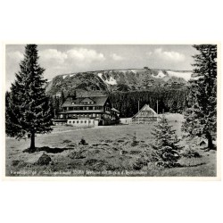 Riesengebirge. Schlingelbaude 1068m Seehöhe mit Blick n. d. Teichrändern