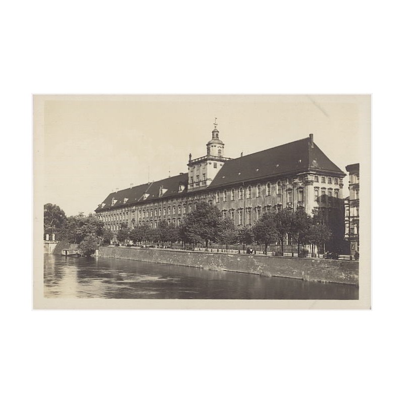 Universität. Nr. 10 Aufgenommen auf Hauffplatte