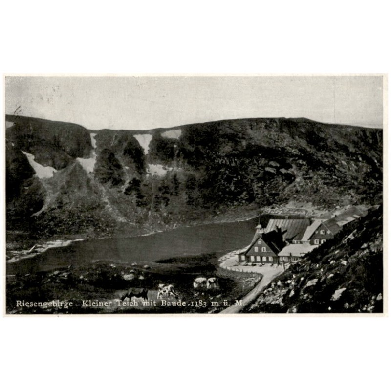 Riesengebirge. Kleiner Teich mit Baude 1183 m ü. M.