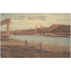 Grodno. Die gesprengte Eisenbahnbrücke. Гродно. Бзopвaнный жeл-дopoжн. мocтъ